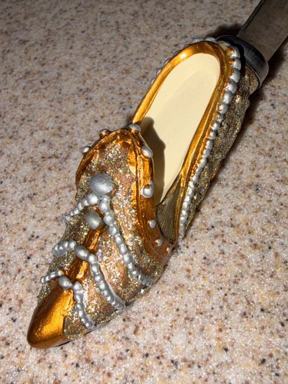 Boston Warehouse Mini Shoe Serving Spreader Knives- Set of Four - Picture 7 of 10